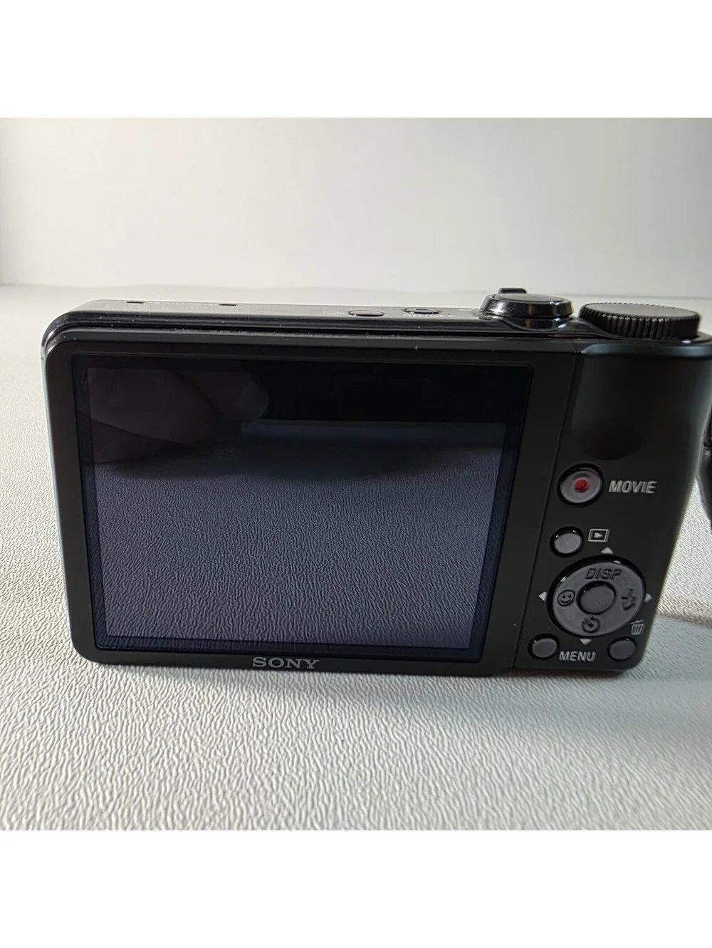 Sony Cyber-shot DSC-HX5 Camera - 10.2MP, 10x Opt Zoom - Battery, Charger & Card